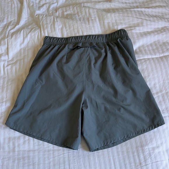 Nike Dri-fit Running Shorts - Picture 2 of 4